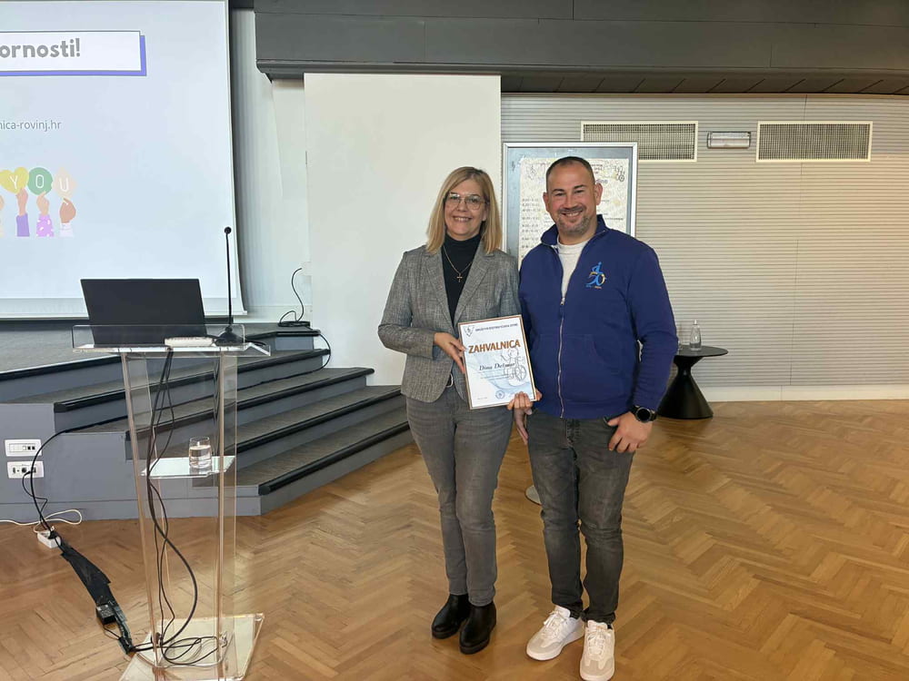 2025-11-DDI-SIMPOZIJ-19-09