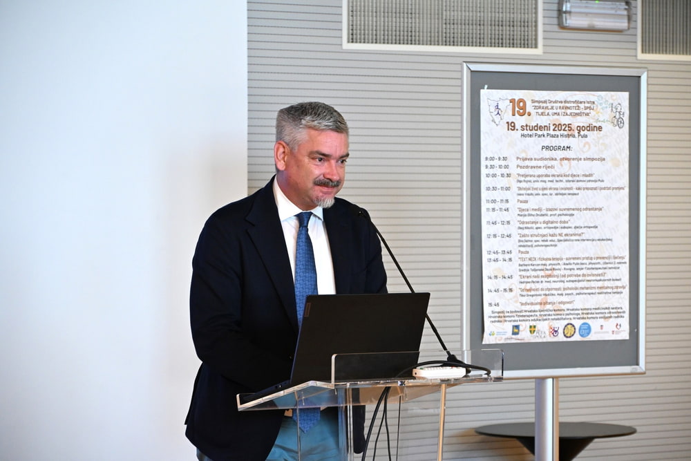 2025-11-DDI-SIMPOZIJ-19-20